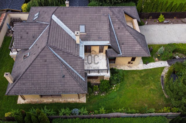Eladó családi ház, Gödön 299.9 M Ft, 5 szobás