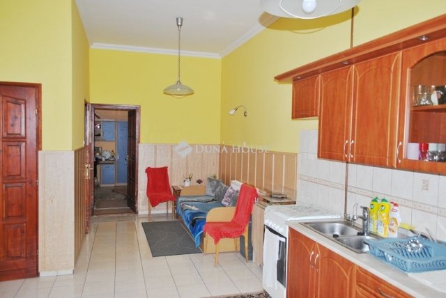 Eladó téglalakás, Kerekegyházán 42 M Ft, 2 szobás