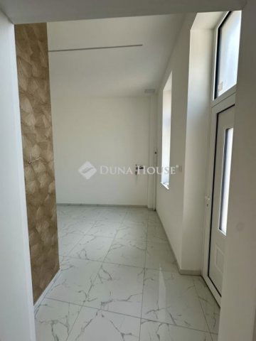 Eladó téglalakás, Budapesten, V. kerületben 181 M Ft, 4 szobás