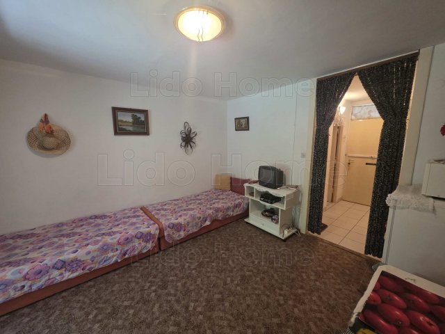Eladó nyaraló, Balatonlelleén 39.9 M Ft, 1 szobás
