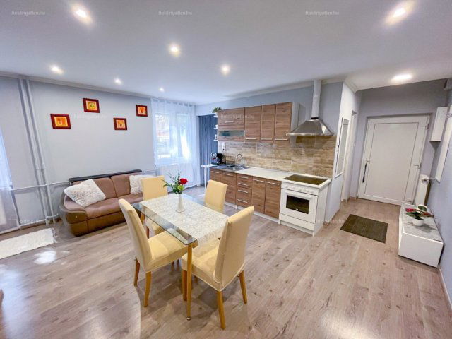 Kiadó téglalakás, albérlet, Kaposváron 140 E Ft / hó, 1 szobás