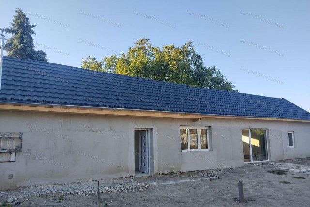 Eladó családi ház, Tápiógyörgyén 30 M Ft, 3 szobás