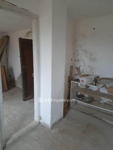 Eladó családi ház, Gyódon 6.8 M Ft / költözzbe.hu