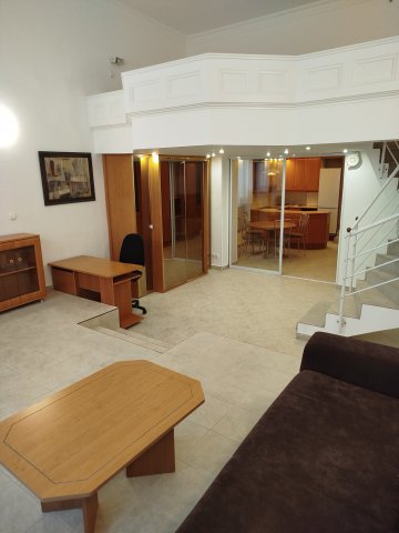 Kiadó téglalakás, albérlet, I. kerületben, Úri utcában