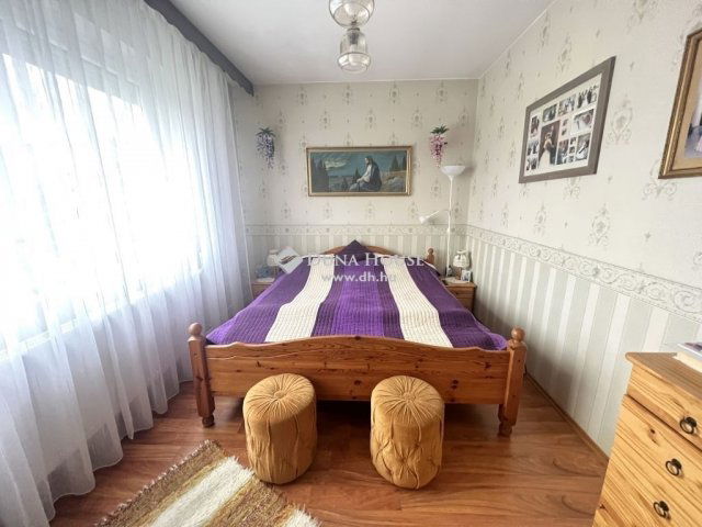 Eladó családi ház, Nemesvámoson 130 M Ft, 5 szobás