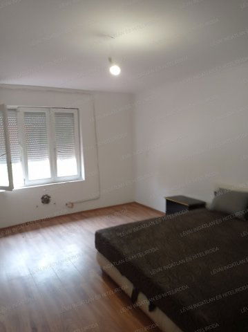 Eladó családi ház, Békéscsabán 20 M Ft / költözzbe.hu