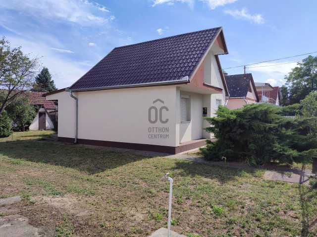 Eladó nyaraló, Soltvadkerten 21.9 M Ft, 3 szobás