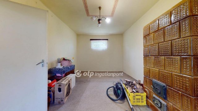 Eladó családi ház, Tiszalökön 11.5 M Ft, 2+1 szobás