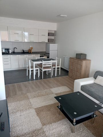 Eladó téglalakás, Székesfehérvárott 58 M Ft, 1+1 szobás