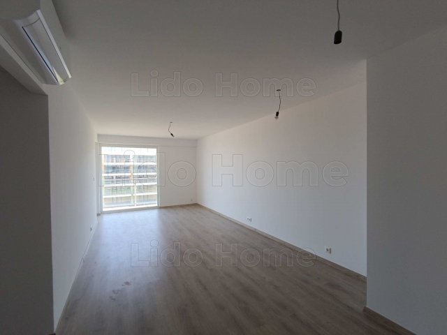 Eladó téglalakás, Siófokon 114.736 M Ft, 3 szobás