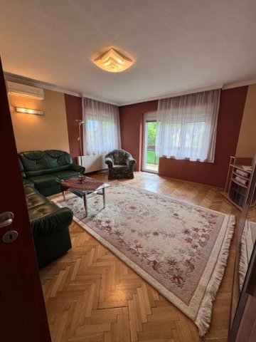 Kiadó téglalakás, albérlet, Debrecenben 280 E Ft / hó, 3 szobás