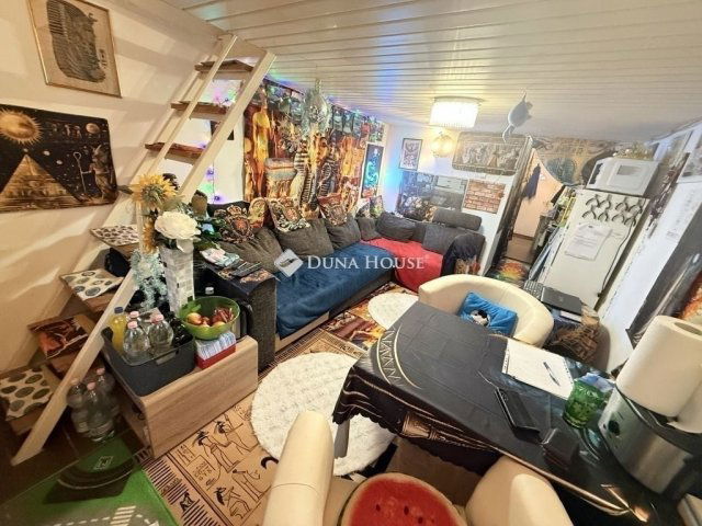 Eladó téglalakás, Budapesten, VIII. kerületben 37.9 M Ft