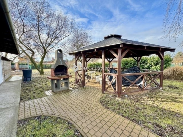 Eladó családi ház, Maglódon 156.9 M Ft, 4 szobás