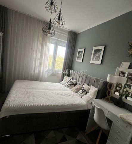 Eladó családi ház, Adonyban 99 M Ft, 4 szobás