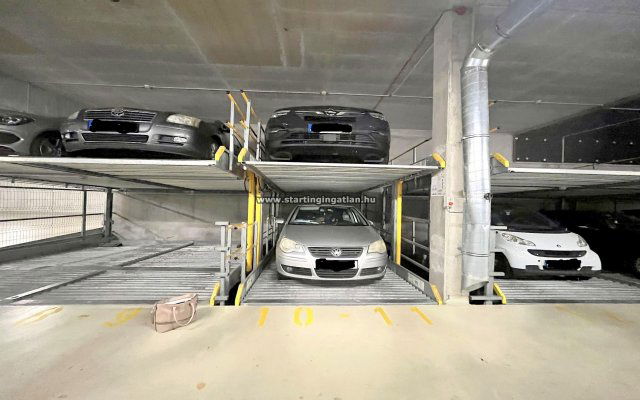 Eladó garázs, Budapesten, XIII. kerületben, Berettyó utcában