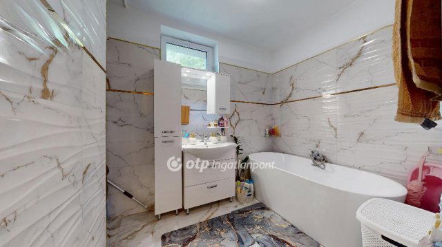 Eladó családi ház, Mezőkövesden 55 M Ft, 4 szobás