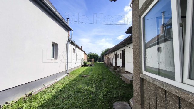 Eladó családi ház, Tótszerdahelyen 22 M Ft, 3 szobás