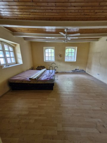 Eladó családi ház, Abonyban 26.5 M Ft, 2 szobás