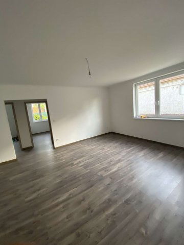 Eladó családi ház, Győrött 119 M Ft, 4 szobás