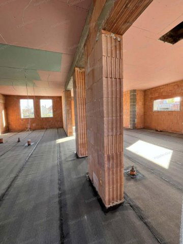 Eladó családi ház, Kecskeméten 89.995 M Ft, 4 szobás