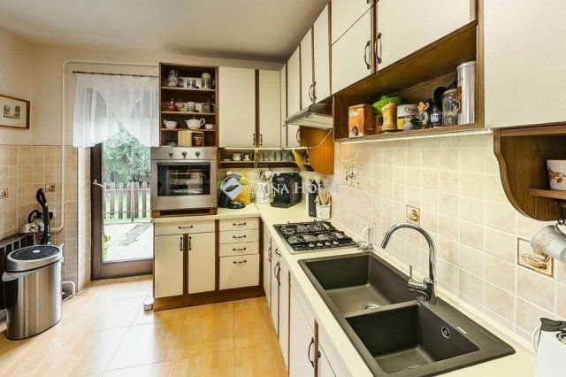 Eladó családi ház, Kecskeméten 94.9 M Ft, 5 szobás