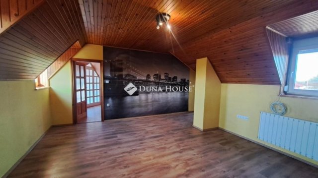 Eladó családi ház, Lakitelken 59.9 M Ft, 3 szobás
