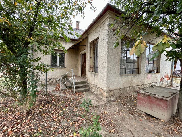Eladó családi ház, Magyarbólyon 12 M Ft, 3 szobás