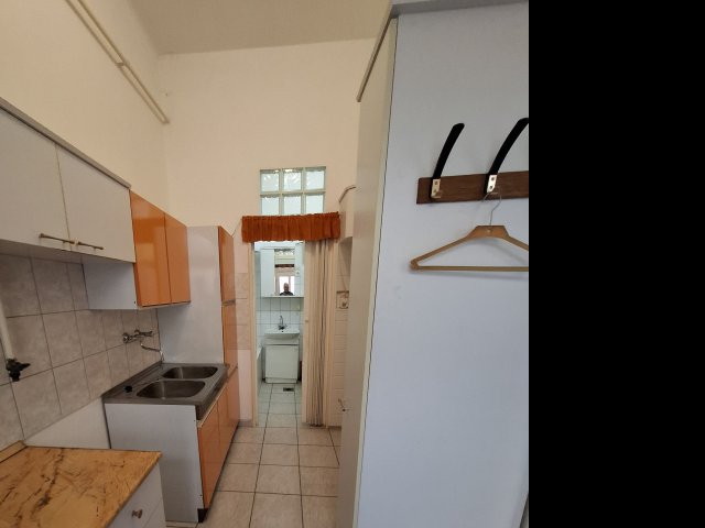 Eladó téglalakás, Budapesten, VIII. kerületben 43 M Ft, 1 szobás