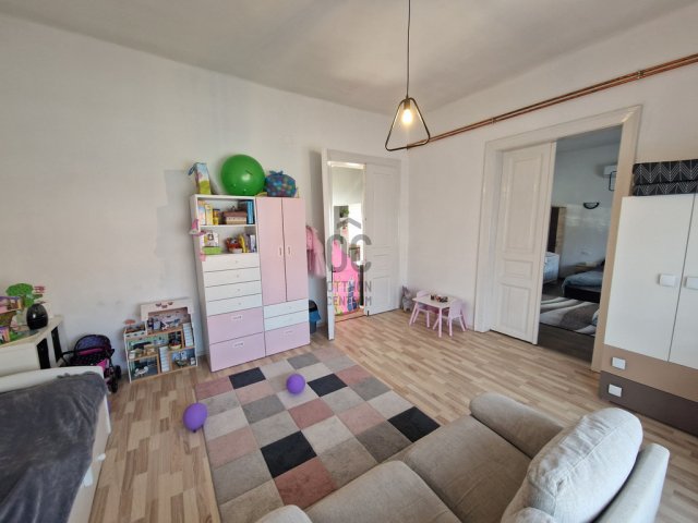 Eladó családi ház, Csurgón 27.9 M Ft, 2 szobás