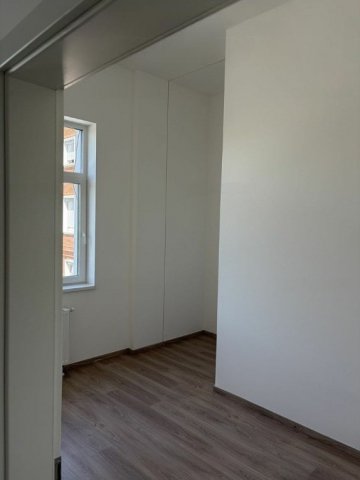Kiadó téglalakás, albérlet, XIII. kerületben, Petneházy utcában
