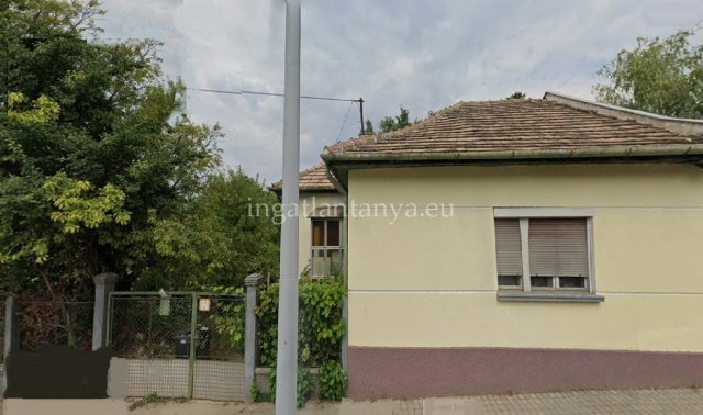 Eladó családi ház, Székesfehérvárott 70 M Ft, 3 szobás