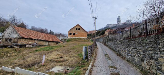 Eladó telek, Pannonhalmán 18.5 M Ft / költözzbe.hu
