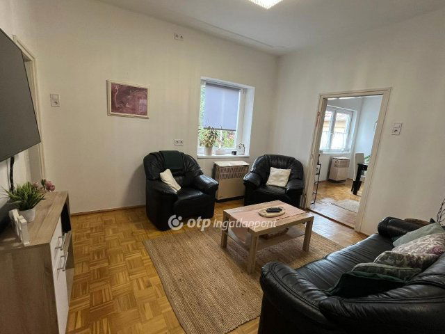 Eladó családi ház, Kálban 29 M Ft, 4 szobás