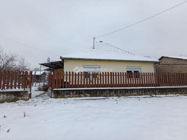 Eladó családi ház, Hercegszántón 11.5 M Ft, 3 szobás