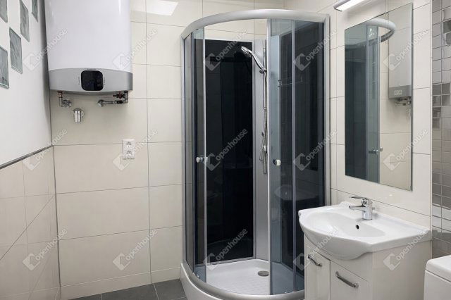 Eladó téglalakás, Sopronban 47 M Ft, 2 szobás