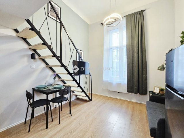 Eladó téglalakás, Budapesten, VII. kerületben 38.9 M Ft