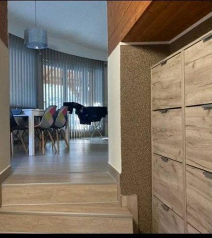 Eladó családi ház, Pécsett 104.9 M Ft, 4 szobás