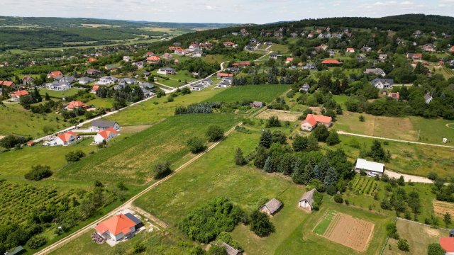 Eladó telek, Cserszegtomajon 59.9 M Ft / költözzbe.hu