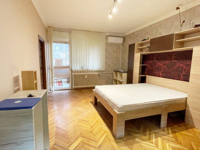 Eladó téglalakás, Nyíregyházán 40.9 M Ft, 2 szobás