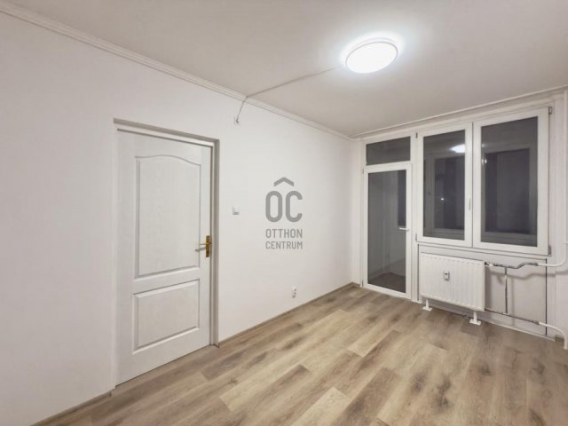 Eladó panellakás, Budapesten, XV. kerületben 80 M Ft, 4 szobás