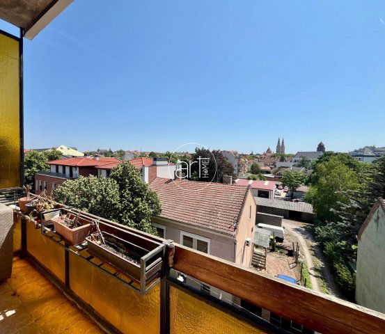Eladó téglalakás, Szegeden 44.9 M Ft, 2 szobás