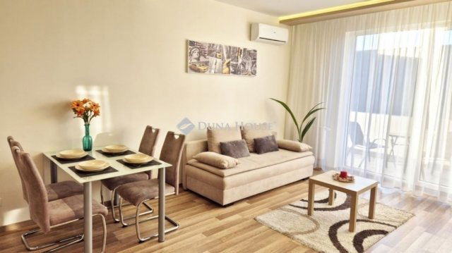 Eladó téglalakás, Budapesten, VIII. kerületben 107.9 M Ft