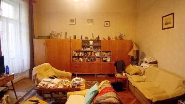 Eladó téglalakás, Budapesten, VI. kerületben 84.9 M Ft, 2 szobás