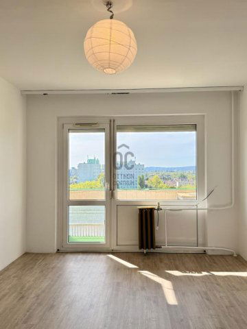 Eladó panellakás, Budapesten, XV. kerületben 74.9 M Ft, 3 szobás