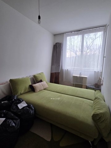 Eladó téglalakás, Szegeden 47.5 M Ft, 2 szobás