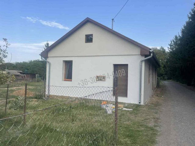 Eladó családi ház, Csesztvén 23.5 M Ft, 1 szobás