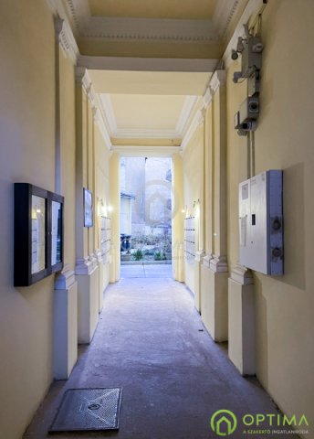 Eladó téglalakás, VII. kerületben, Rottenbiller utcában