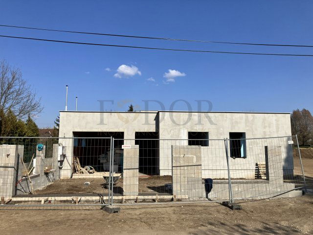 Eladó családi ház, Budapesten, XVIII. kerületben 144.9 M Ft