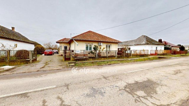 Eladó családi ház, Túristvándiban 23.7 M Ft, 3 szobás