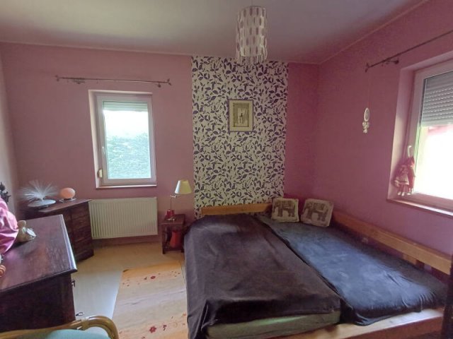 Eladó családi ház, Piliscsabán 149.5 M Ft, 4 szobás